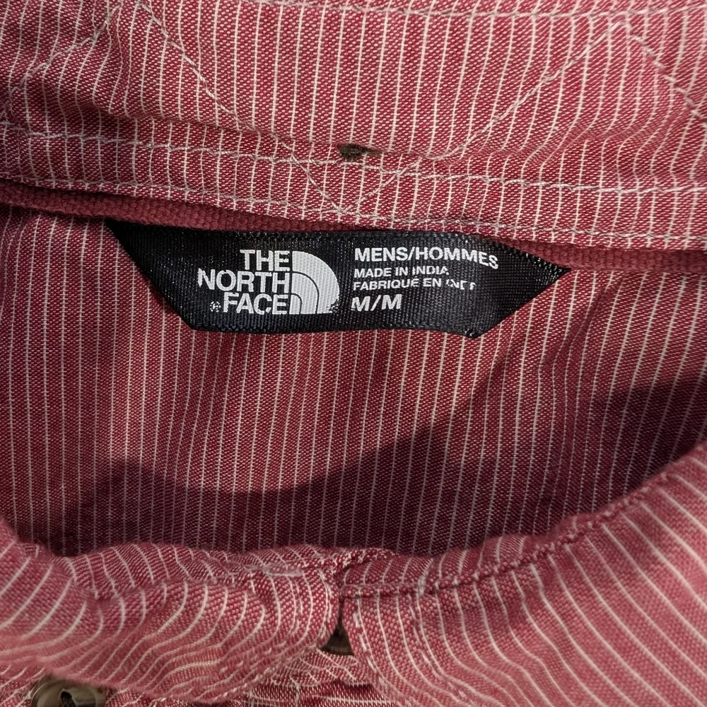The North Face Red Stripe Short Sleeve Button Shirt‎ | Gorpcore Prep | Mens M